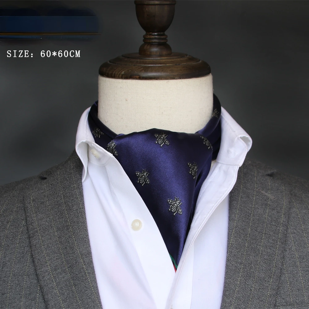 Silk Scarf Square - وشاح حريري بريطاني للرجال ، منشفة