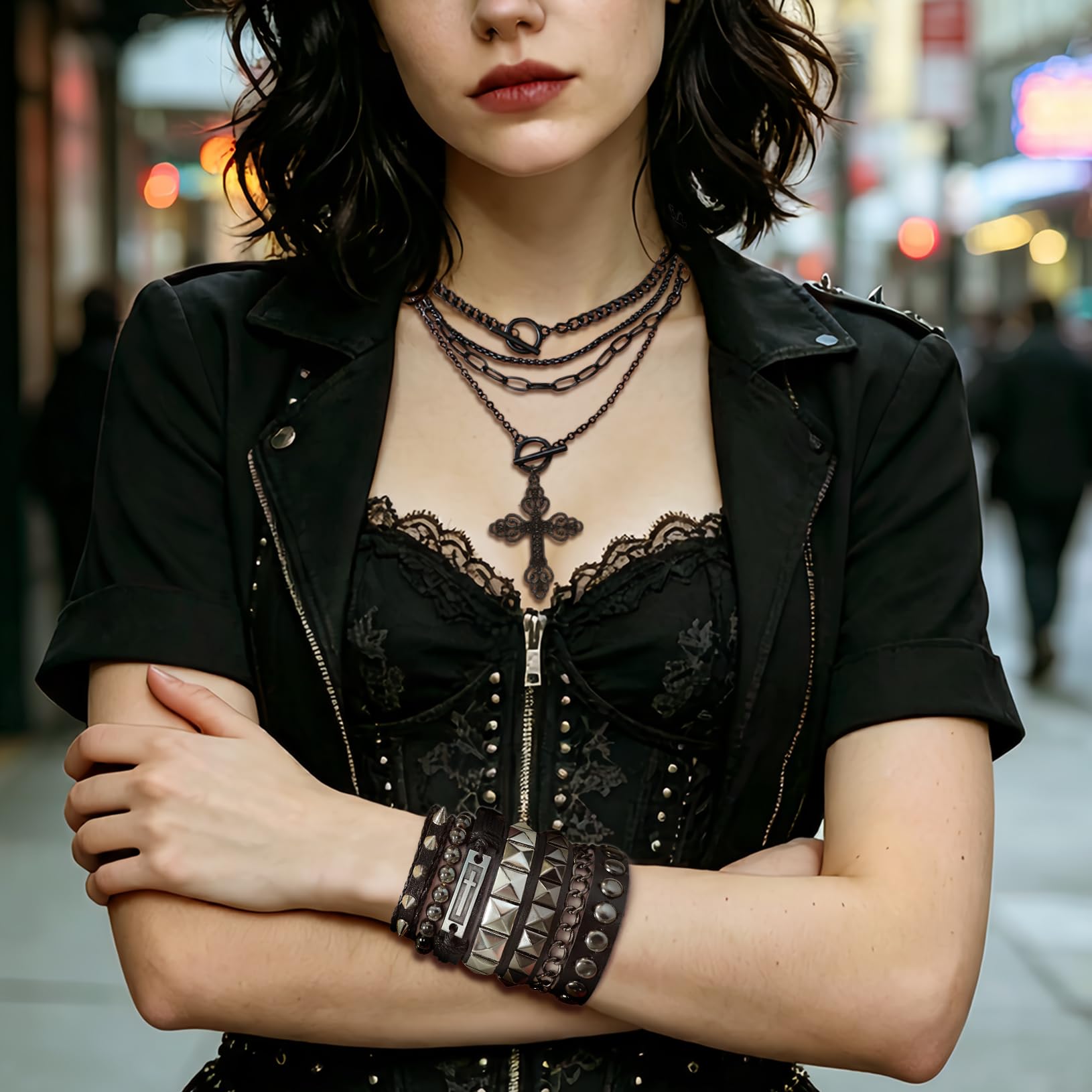 قلادة صليب قوطي متعددة الطبقات - مراجعة Women'S Emo Accessories وسعره
