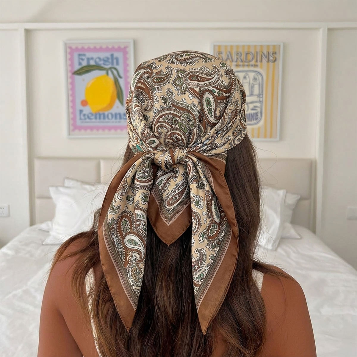 تصميم جديد وعصري: وشاح حريري م - مراجعة Silk Scarf Square وسعره