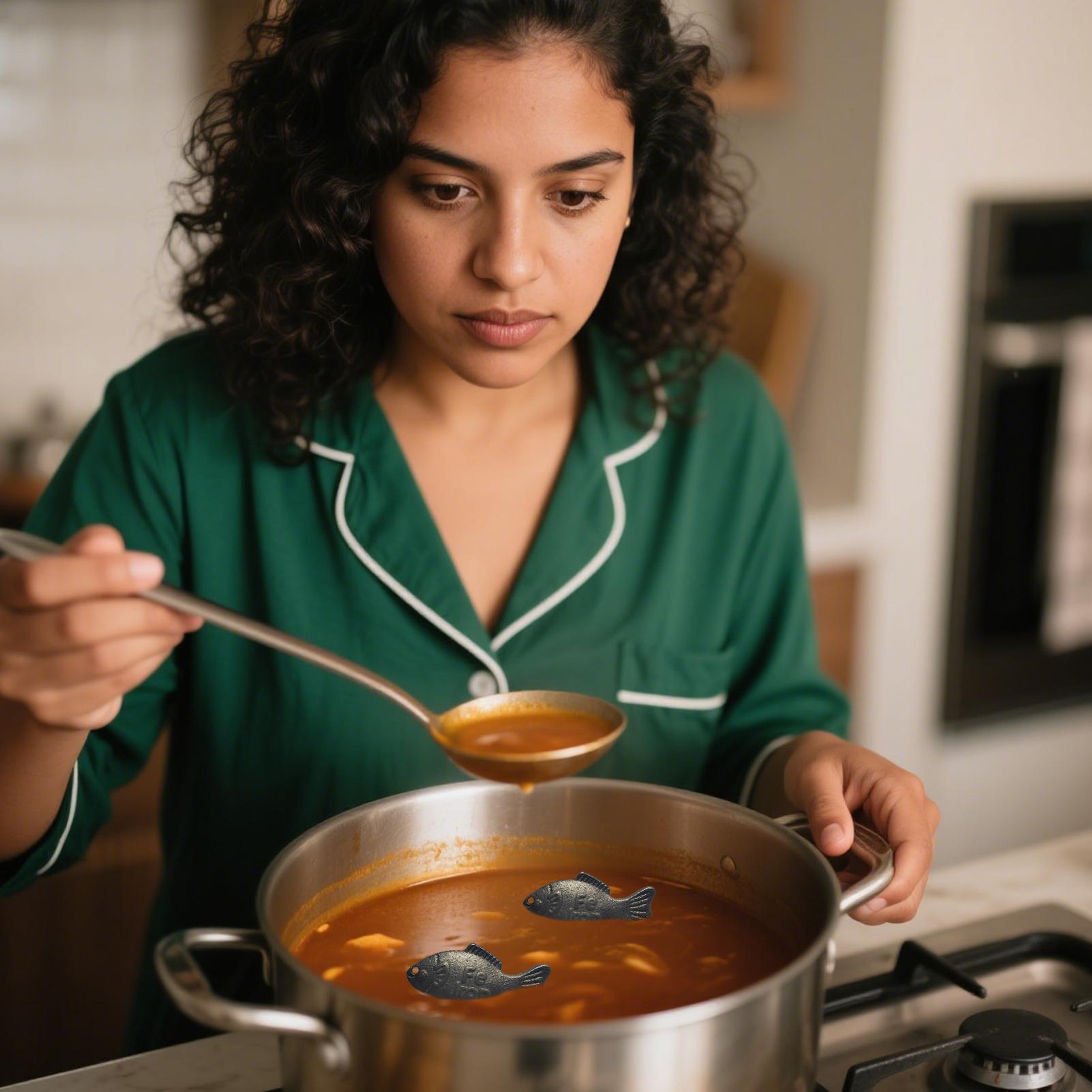 قطعتان من حديد السمك الطبيعي،  - مراجعة Women Kitchen Accessories وسعره