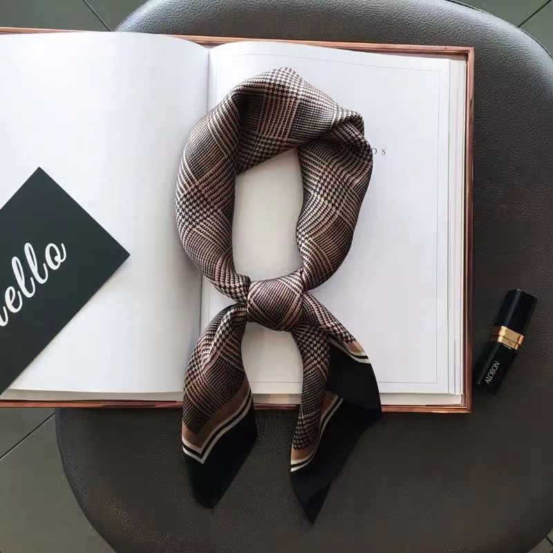 موضة جديدة زيبرا مطبوعة وشاح م - مراجعة Silk Scarf Square وسعره