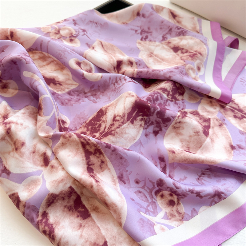 وشاح كبير مربع مطبوع للإناث ،  - مراجعة Silk Scarf Square وسعره