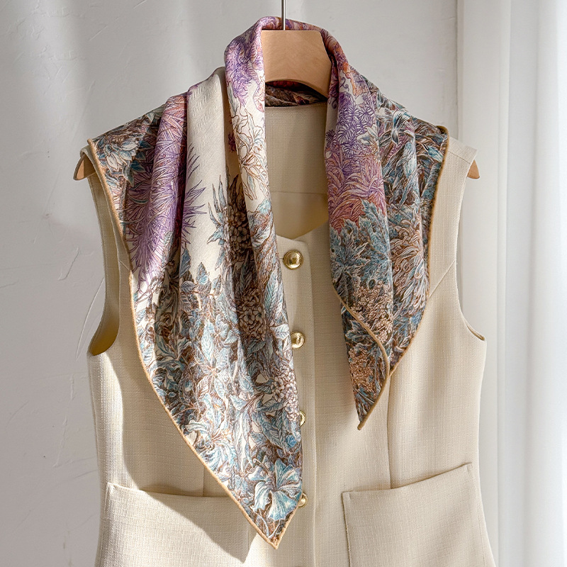 أوشحة حرير وصوف نسائية، فولارد - مراجعة Women Accessories Sale وسعره